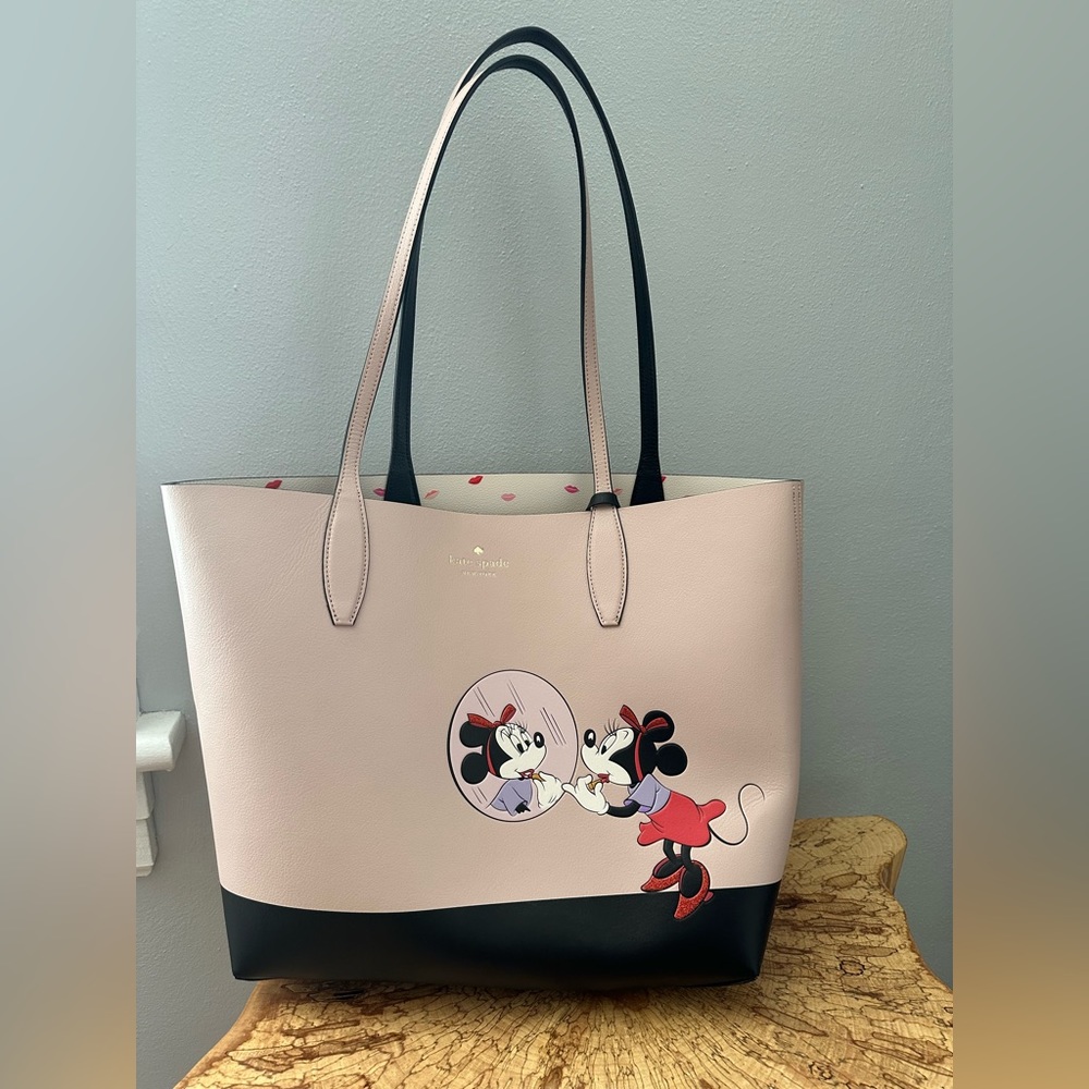 Kate Spade Disney Minnie Mouse Reversible Tote Bag & Keychain